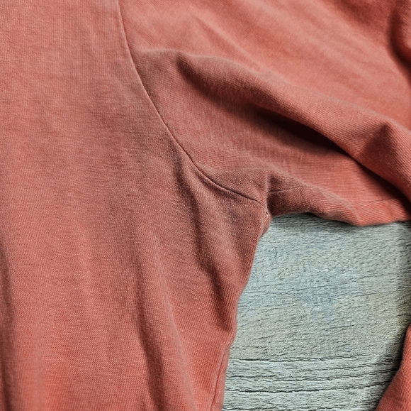 Ghost Lifestyle Long Sleeve Men's Large graphic tshirt Coral color - Picture 3 of 7